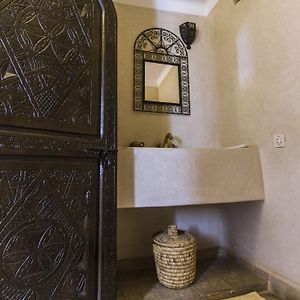 Habitación Estándar con 2 Camas Individuales